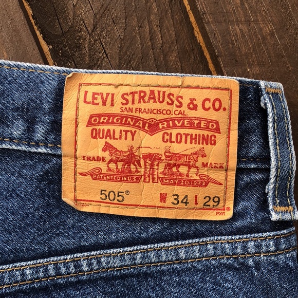 Vintage Levi’s 505 Jeans - Men’s Regular Fit - Picture 10 of 11